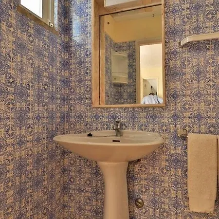Pensjonat Casa 114 - Great Townhouse Few Minutes Walk From Beach Praca Vale do Lobo