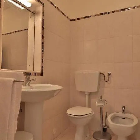 Casa 114 - Great Townhouse Few Minutes Walk From Beach Praca 3* Vale do Lobo