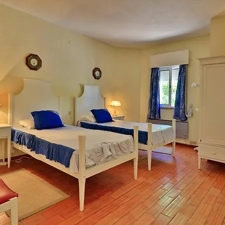 Casa 114 - Great Townhouse Few Minutes Walk From Beach Praca Vale do Lobo